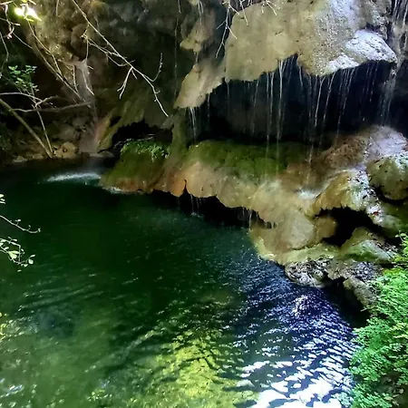 Marhel Apartment Àrbatax